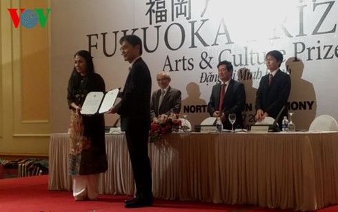 Вьетнамская дизайнер стала одним из 3 лауреатов премии Азиатской культуры Фукуока в 2015 году - ảnh 1